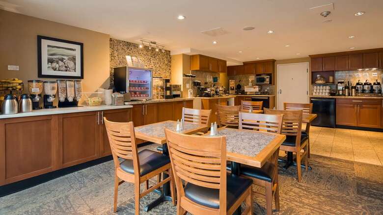 Hotel Best Western Plus Inner Harbour