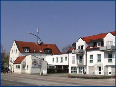 Hostal Hotel Garni Kreuz�cker