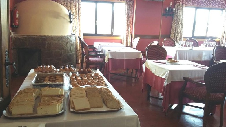 Hotel Leonor Mir�n