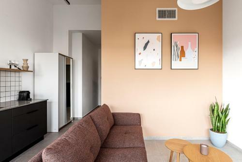 Allenby Classic And Modern Apartments By Homy