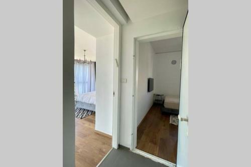 Apartamento Hayarkon Beach House! Duplex Penthouse