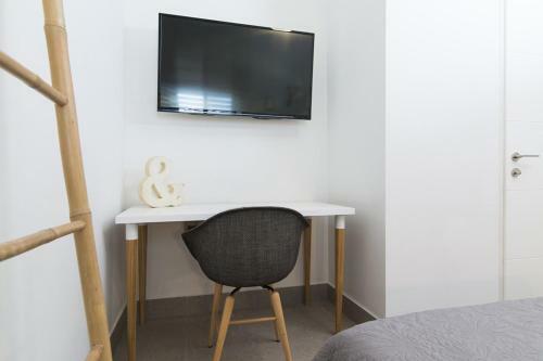 Beautiful Apartment In Tel Aviv
