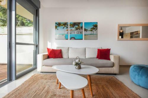 Apartamento Charming 1br With Jacuzzi In Pinsker By Holyguest