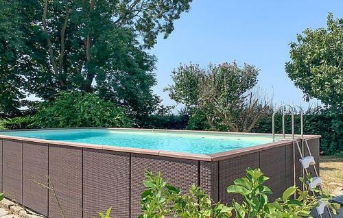 Amazing Home In Boara Pisani With 6 Bedrooms