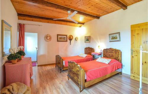 Amazing Home In Boara Pisani With 6 Bedrooms