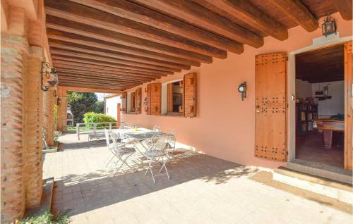 Amazing Home In Boara Pisani With 6 Bedrooms