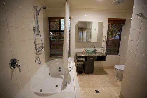 Hotel Dunn Bay Village Resort Homes