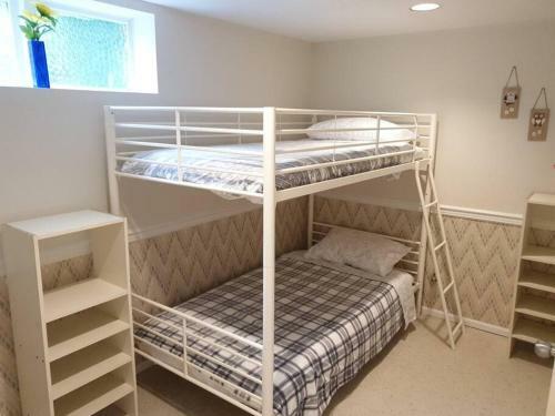 Apartamento Happy, Cozy, Fun, Loving Suite In West Vancouver