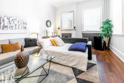 Apartamento Upscale 1br Boutique Apt With Netflix - Prime Downtown Location!