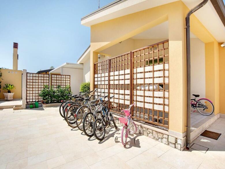 Pleasant Apartment In Reitani With Air-conditioning