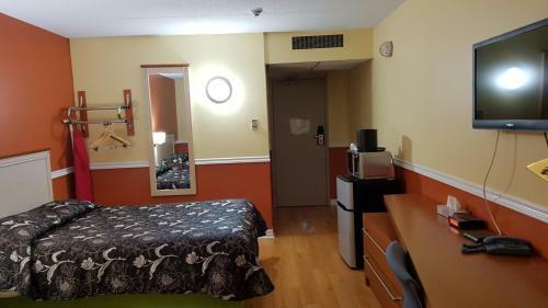 Bed & Breakfast Budget Inn 2000