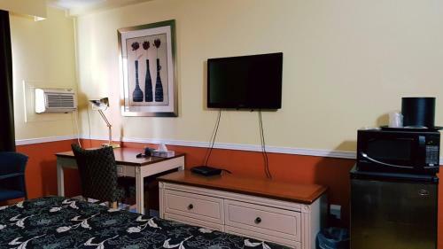 Bed & Breakfast Budget Inn 2000