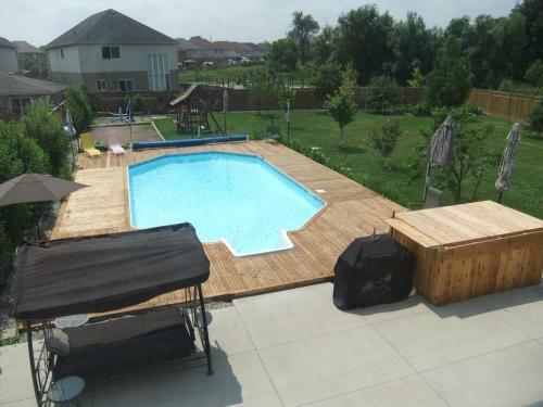 Hostal West Mountain Suites