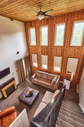 Hotel 3 Pines Lodge