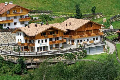 Agroturismo Enzianhof - Nature Apartments