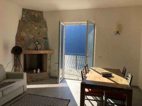 Panorama Apartment 1 Main Floor