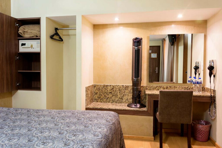 Hotel Castropol