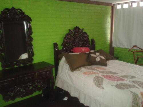 Aparthotel Santa Ana Suites & Lofts