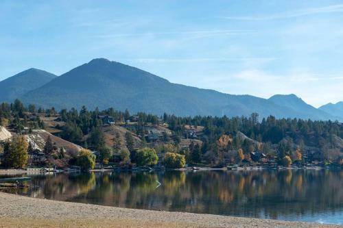 Apartamento Rustic Modern 2 Bed 2 Bath With Lakeview Pool And Hot Tub