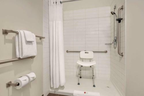 Hotel Microtel Inn & Suites By Wyndham Kanata
