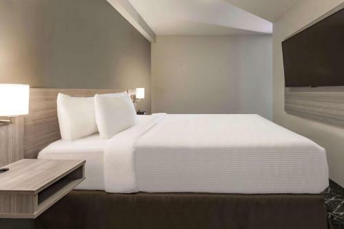 Hotel Microtel Inn & Suites By Wyndham Kanata