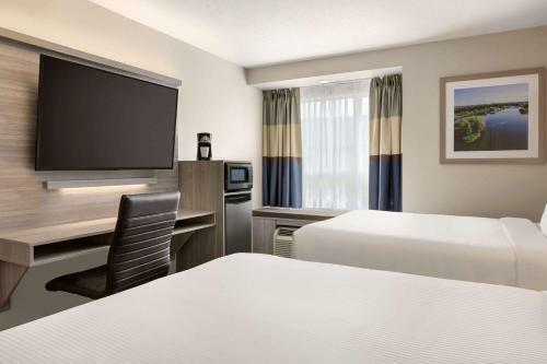Hotel Microtel Inn & Suites By Wyndham Kanata