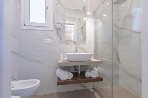 Hostal Horizon Rooms
