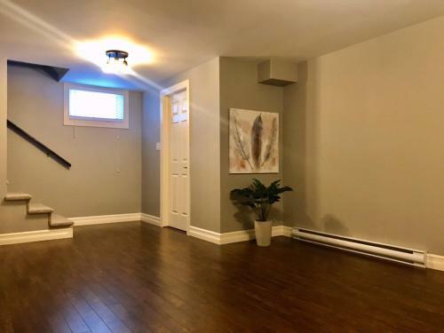 Private And Cosy Basement Apartment In Moncton North