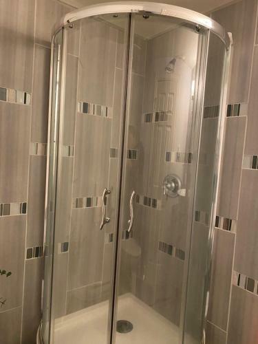 Private And Cosy Basement Apartment In Moncton North