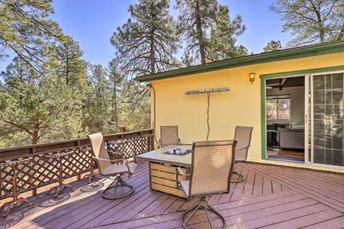 Cozy Pine Cabin With Fire Pit, Deck And Grill!