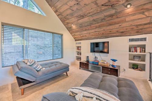 Cabin 404 Payson Getaway With Deck Mtn-views!