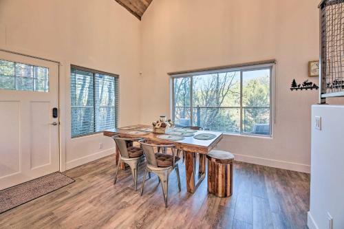 Cabin 404 Payson Getaway With Deck Mtn-views!