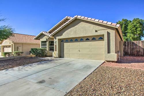 Glendale Lakefront Home With Patio And Gas Grill!
