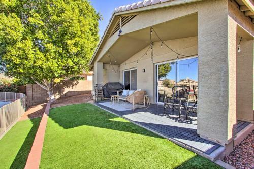 Glendale Lakefront Home With Patio And Gas Grill!