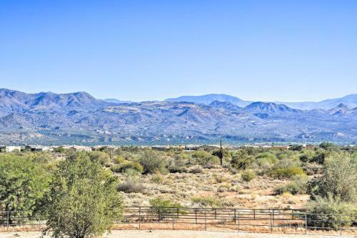 Desert Sanctuary With Striking Mountain Views