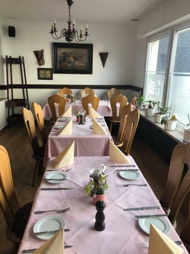 Hostal Rheinischer Hof