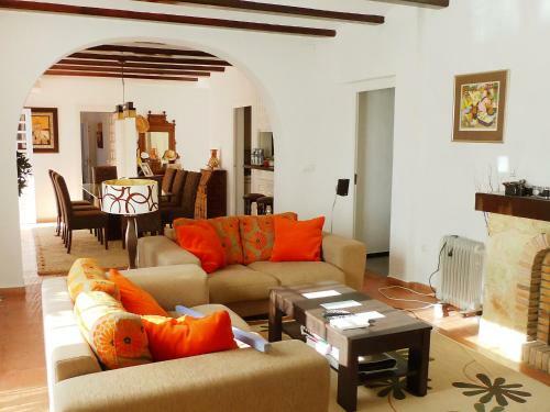 Villa Pego 2