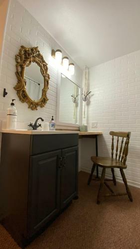 The Aztec Motel & Creative Space