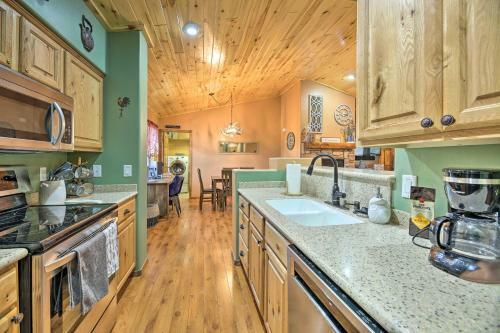 Cute And Cozy Abode, 3 Mi To Fool Hollow Lake!