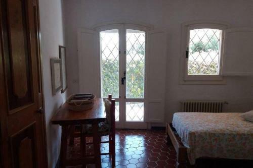 Villa Con Ampi Spazi Verdi E Posto Barca Privato