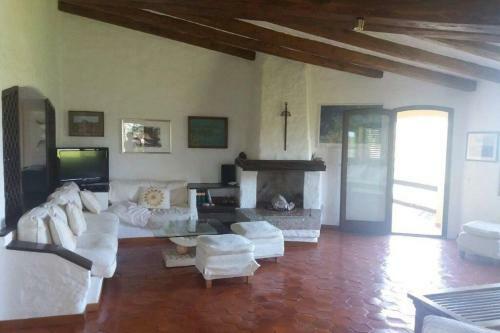 Villa Con Ampi Spazi Verdi E Posto Barca Privato