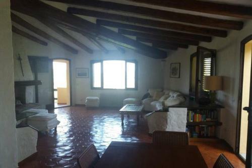 Villa Con Ampi Spazi Verdi E Posto Barca Privato