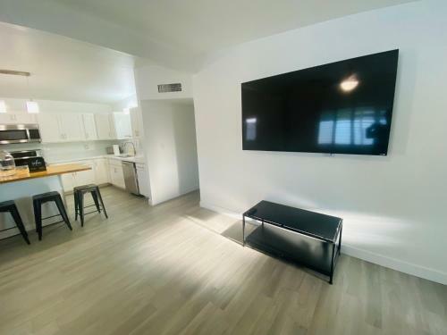 Upscale Tempe Getaway