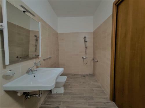 Agroturismo Il Madrigale - Agriturismo B&B