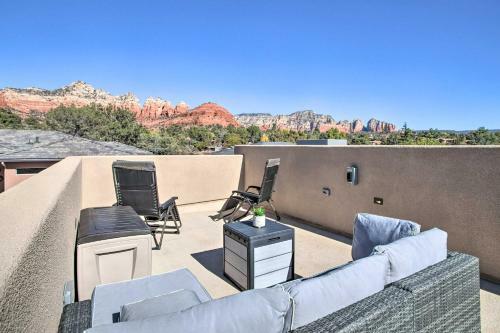 Sedona Sanctuary With Hot Tub, Fire Pit And Grill
