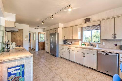 Secluded Sedona Retreat With Red Rock Views!