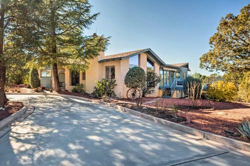 Secluded Sedona Retreat With Red Rock Views!
