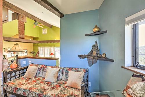 Artists Retreat Spectacular Cliffside Views