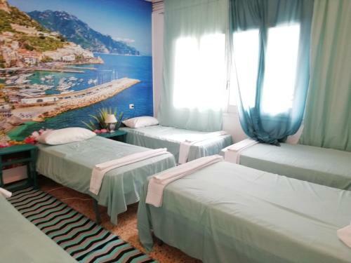 Hostal Can Pau Guesthouse