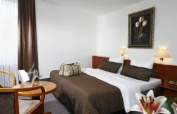 Hotel Eden By Centro Basic